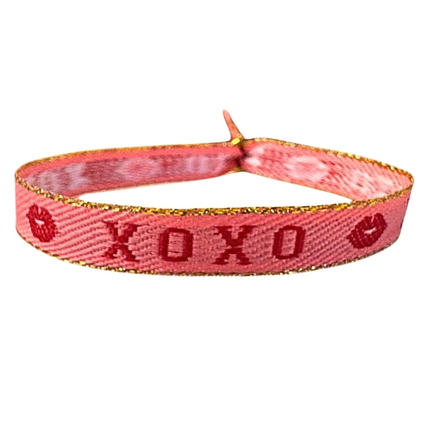 happymaker - Armband Damen Boho, Stoffarmband mit Statement - XOXO - im Surfer Style für Frauen, Größeneinstellung mit vergoldeter Perle, wasserfest, handmade in Deutschland