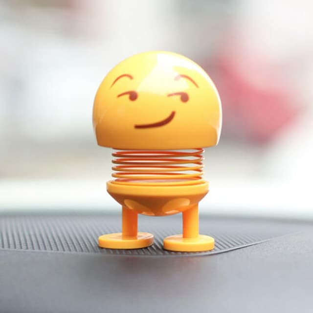 Bolwins M18CS Auto Dekoration – Wackeldackel Kopfschütteln Puppe, Lustiges Ausdruck-Spielzeug für Armaturenbrett, Auto Zubehör für Humorvolle Fahrzeuggestaltung