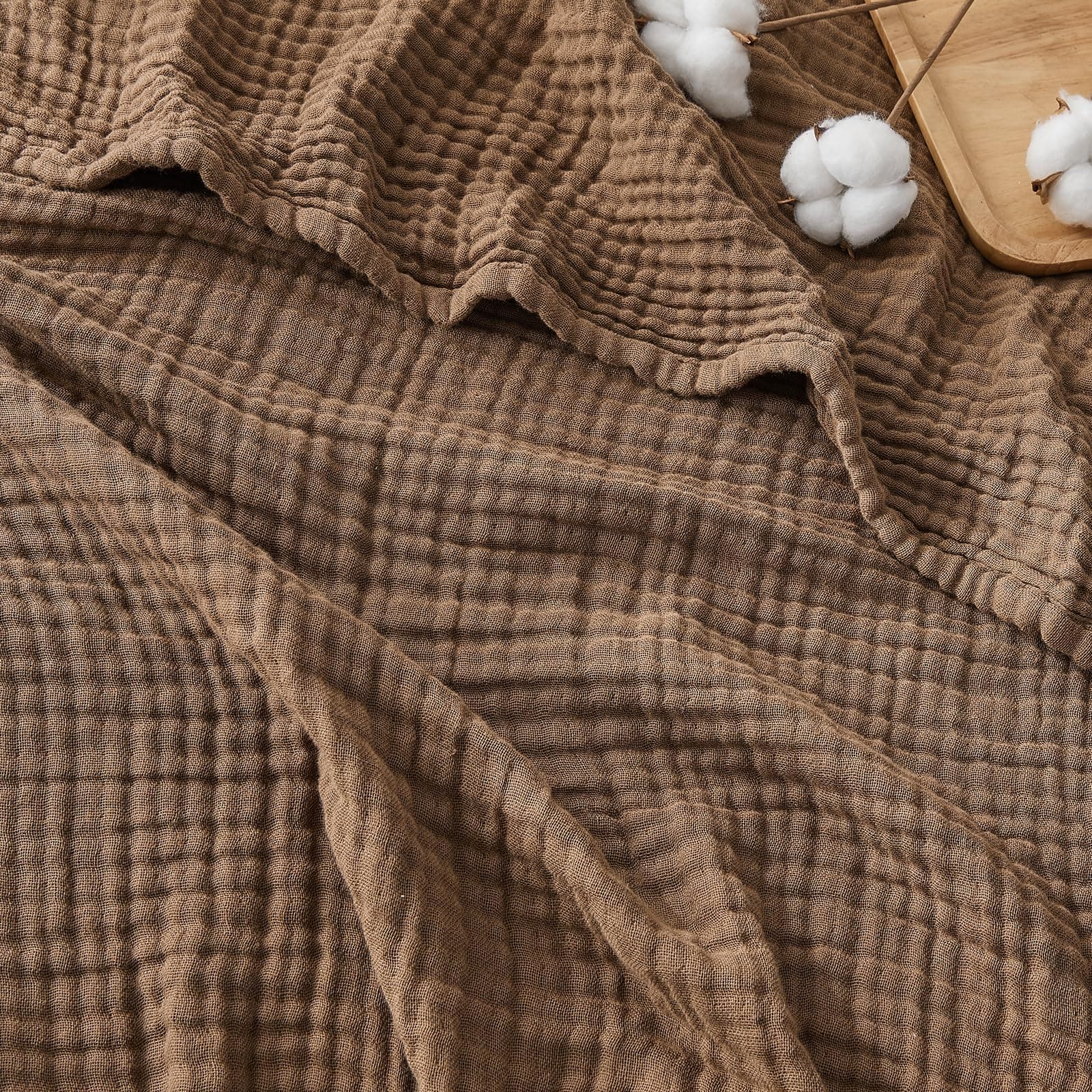 EMME Baumwoll-Überwurfdecke, 100% Musselin, 152x203 cm, für Couch, atmungsaktive Gazedecke, für alle Jahreszeiten, weich und leicht, vorgewaschen, Braun 150 x 200 cm 07- Braun
