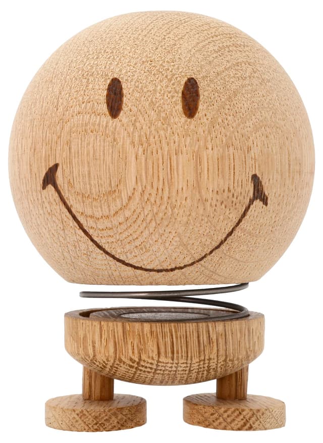 Hoptimist Smiley Wackelfigur & Glücksbringer aus Holz, Deko Skandinavisch, Wohnzimmer & Schreibtisch Deko, Büro Gadgets, Tolle Kleine Geschenke, 7,4 x 8,3 x 9,5 cm, Medum, Raw Oak M Raw Oak