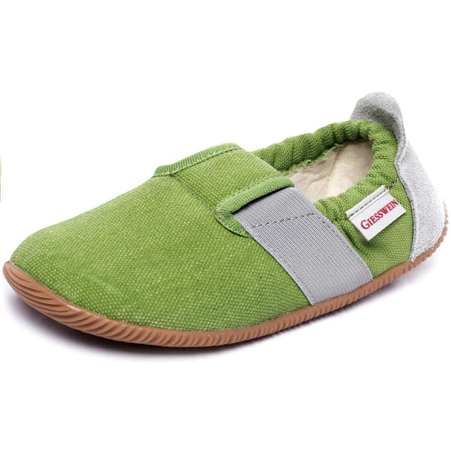 GIESSWEIN Kinder Hausschuhe Söll Slim-Fit - Baumwoll Slippers für Mädchen & Jungen, rutschfeste Kindergarten Schuhe mit Leder Innensohle