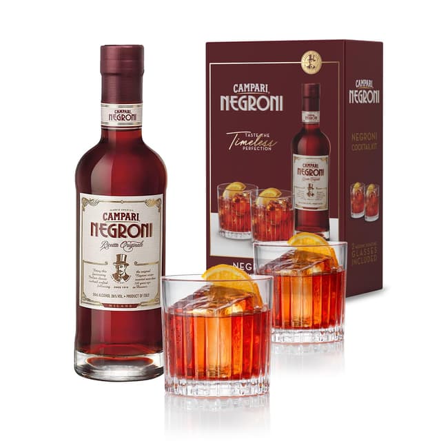 Campari Negroni Geschenkset – 1x 0,5 l Campari Negroni im Set mit 2 Gläsern – italienischer, servierfertiger Pre-Dinner Cocktail Gift Pack