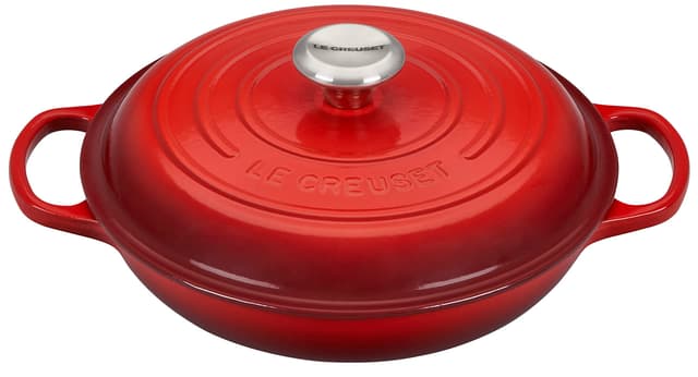 Le Creuset Signature Gusseisen Gourmet-Profitopf, Rund, Ø 26 cm, 2,2 l, Für alle Herdarten inkl. Induktion geeignet, 4,205 kg, Kirschrot, 21180260602430 Kirschrot 26 cm