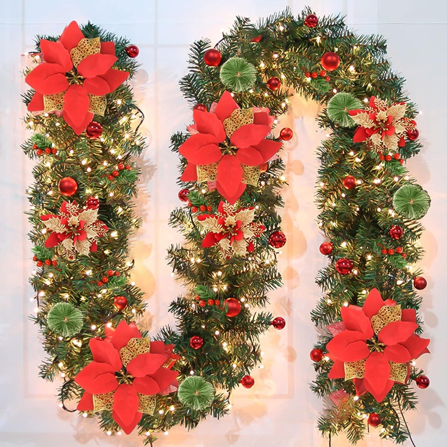 Weihnachtsgirlande,2.7M/9Ft Weihnachtsgirlande mit Beleuchtung,Vorbeleuchteter Künstlicher weihnachtsgirlande mit 30 LED für Treppen Kamin Haustür weihnachtsdeko Girlande batteriebetrieben Rot