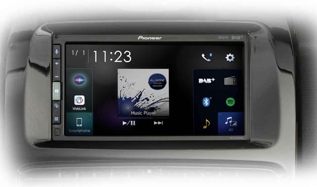 Pioneer SPH-EVO62DAB-CLIO Mediacenter für Renault Clio IV – 6,8-Zoll Touchscreen, 1,5A Quick-Charging USB, Apple CarPlay, Android Auto, DAB/DAB+ Digitalradio, Bluetooth, 13-Band-Equalizer
