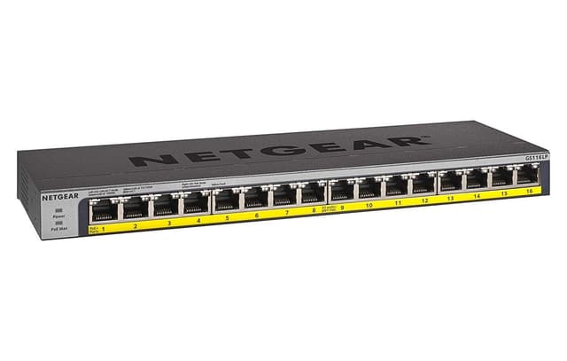 NETGEAR GS116LP PoE Switch 16 Port Gigabit Ethernet LAN Switch mit 16x PoE+ 76W (Plug-and-Play Netzwerk Switch PoE 16 Ports, lüfterlos, 19 Zoll Rack-Montage, ProSAFE Lifetime-Garantie), Schwarz Unmanaged POE+ 76W 16-Port