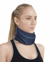 BLABOK Nackenstütze gegen Nackenschmerzen – Verstellbare weiche Halskrause aus Schaumstoff zur Entlastung der Halswirbelsäule – Neck Support für Schlaf & Alltag, Damen & Herren(Dunkelblau,M)