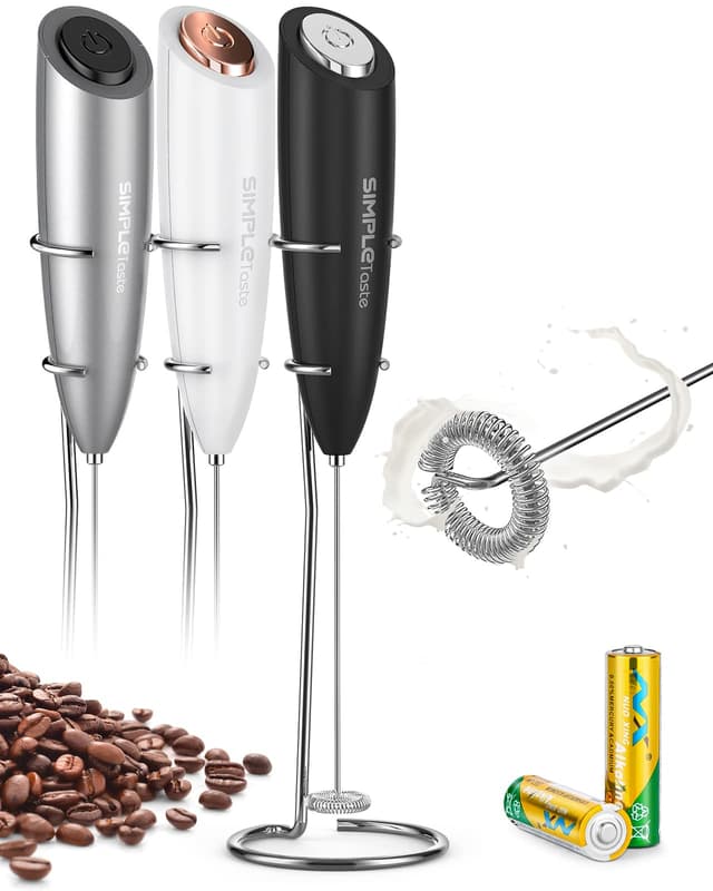 SIMPLETASTE Milchaufschäumer Elektrisch, Handheld Schaumbereiter mit 2 Batterie und Stab, Milk Frother für Cappuccino, Kugelsicherer Kaffee, Latte Schwarz