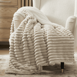 BEDSURE Sherpa Decke Beige - Warme Dicke Kuscheldecke Flauschig, Sofadecke Couchdecke Winterdecke, Wohndecke 150x200 cm XL Wohn- & Kuscheldecken 01 - Beige 150 x 200 cm
