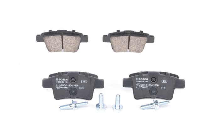 Bosch BP1110 Bremsbeläge - Hinterachse - ECE-R90 Zertifizierung - vier Bremsbeläge pro Set