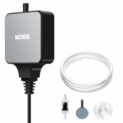 NICREW Aquarium Luftpumpe, Nano Silent Mini Sauerstoffpumpe mit Rückschlagventil, Sehr Leise <33dB Aquarium Zubehoer für Nanoaquarien Schwarz Mini (Bis zu 40L) Angebot bei HelloDeals