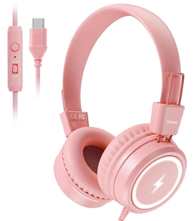 KONNAO Kinder Kopfhörer für Schule, USB Typ C Kinder Kopfhörer mit LED-Leuchten, verdrahtete Jungen Mädchen Kopfhörer mit Safe Limiter 85dB/94dB, Faltbare On Ear Kopfhörer mit Mikrofonen für Schule Rosa