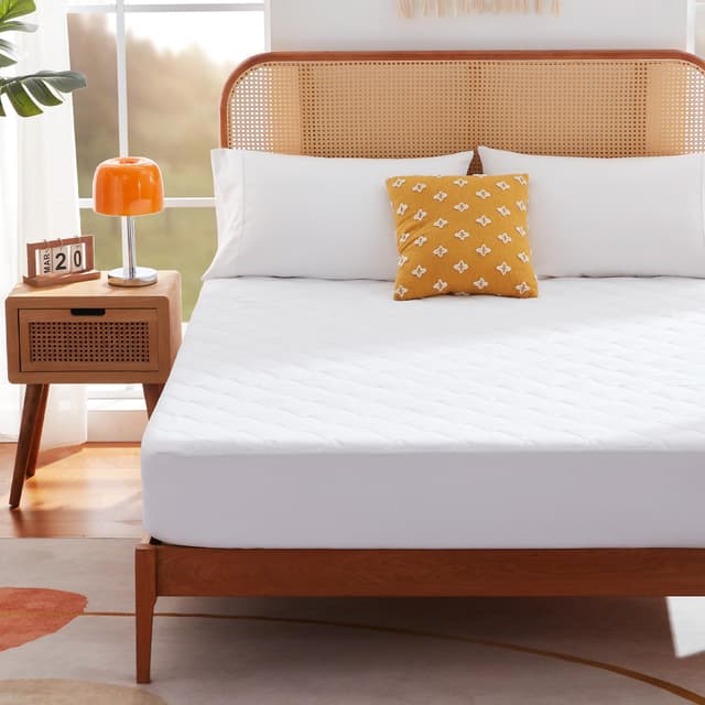 Sonive Dünn Matratzenschoner 140x200 cm Wasserdicht, Oeko-TEX Zertifiziert Matratzenauflage Atmungsaktive, Weicher Matratzen Topper für Matratzenschutz bis 30 cm, Weiß 140x200+38cm