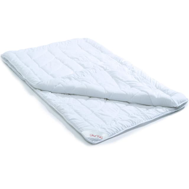 CelinaTex First Class 4 Jahreszeiten Bettdecke 200 x 220 cm Winter Sommer Steppdecke atmungsaktiv Decke 200 x 220 cm Mikrofaser 4-Jahreszeiten