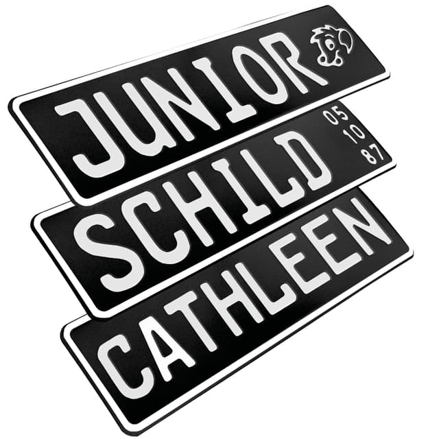1 Stück Kennzeichen Junior-Schild 34cm x 9cm Bohrung Farbwahl Wunschtext Wunschprägung Muster Datum Namenskennzeichen Bohrung / Saugnäpfen Namensschild Bobbycar Kettcar FUN Schild in Schwarz matt