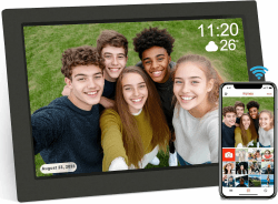 [Die Letzte Ausgabe] 10,1 Zoll WiFi Digitaler Bilderrahmen mit 16GB Karte, Elektronischer Bilderrahmen mit IPS Touch Screen, Auto-Rotate, Instant Photo und Video Sharing via Frameo App(Schwarz) Angebot bei HelloDeals