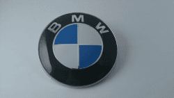 BMW Emblem, selbstklebend, 82 mm, Blau / Weiß, 8,2 cm Angebot bei HelloDeals