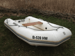 ShirtInStyle Bootsaufkleber für Schlauchboote, Angelkahn Boots Nummer Kennzeichen Set 2 Stück 10cm Hoch, Aufkleber Folie, Farbe Schwarz Angebot bei HelloDeals