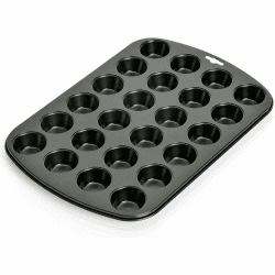 Original Kaiser Inspiration Backform für 24 Mini Muffins, 38 x 27 cm, Cupcake Form antihaftbeschichtet, Muffinblech für kleine Muffins, Schwarz Single Angebot bei HelloDeals