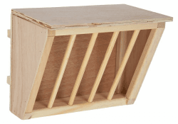 Kerbl Heuraufe aus Holz mit Sitzbrett für Stall/Auslauf, Für Kaninchen/Hasen/Meerschweinchen/Nager, 25 x 17 x 20 cm Natur Angebot bei HelloDeals