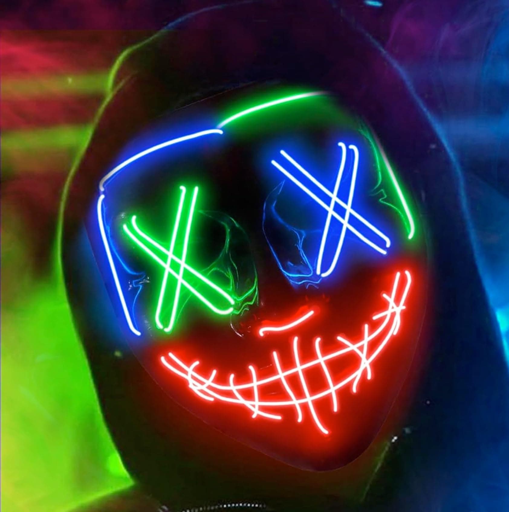 TK Gruppe Timo Klingler LED Halloween Maske - wie aus Purge steuerbar, Gesicht leuchtend, für Halloween, Fasching & Karneval als Kostüm für Herren & Damen (Farbauswahl) 1x blau/grün/rot Angebot bei HelloDeals