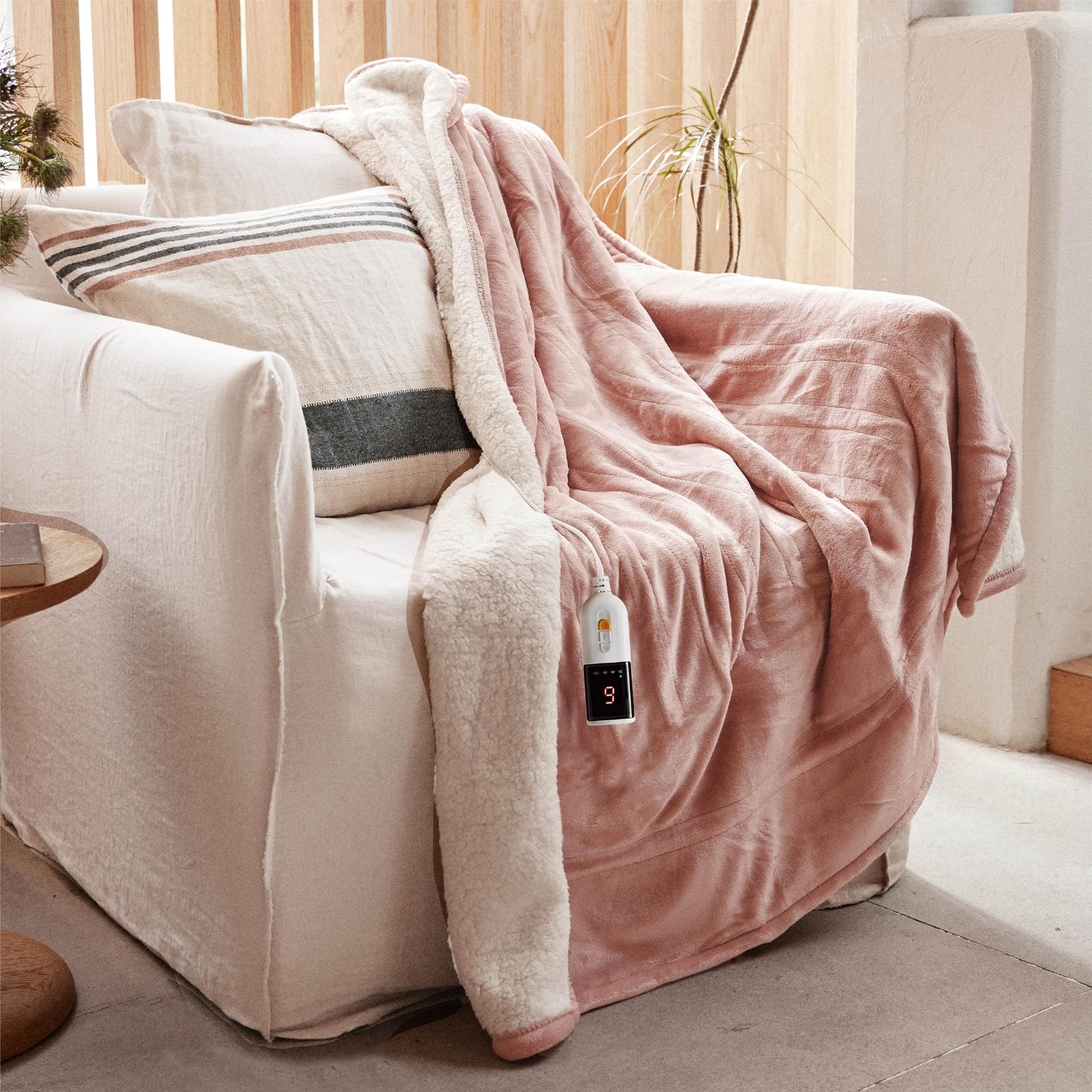 GOTCOZY Heizdecke 130x180 cm-Weicher seidiger Plüsch Wärmedecke Heizdecke 6 Heizstufen und 10 Stunden Auto-Off-Timer Überhitzungsschutz Kuscheldecke für Bett&Büro Waschbar(Rosen Staub) Rosen Staub 130 x 180 cm Angebot bei HelloDeals