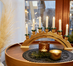 hellum Schwibbogen Weihnachten, 43x27cm, Lichterbogen Weihnachten mit Strom und Schalter, Schwibbogen mit 7 Filament Kerzen (+2 Ersatz), Fensterbeleuchtung für Innen, 873306 7 Kerzen / 43 x 27cm Bogen Naturholz, Warmweißes Licht Angebot bei HelloDeals