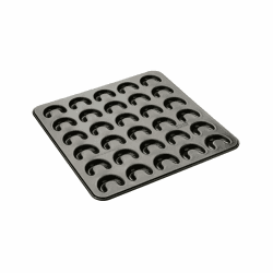 Zenker 30er-Vanillekipferl Backblech klein Sparkling Christmas, Ofenform mit Teflon Antihaftbeschichtung für kinderleichtes Backen, hochwertige Form für selbstgemachte Kipferl (Farbe: Schwarz) Vanillekipferlblech Angebot bei HelloDeals