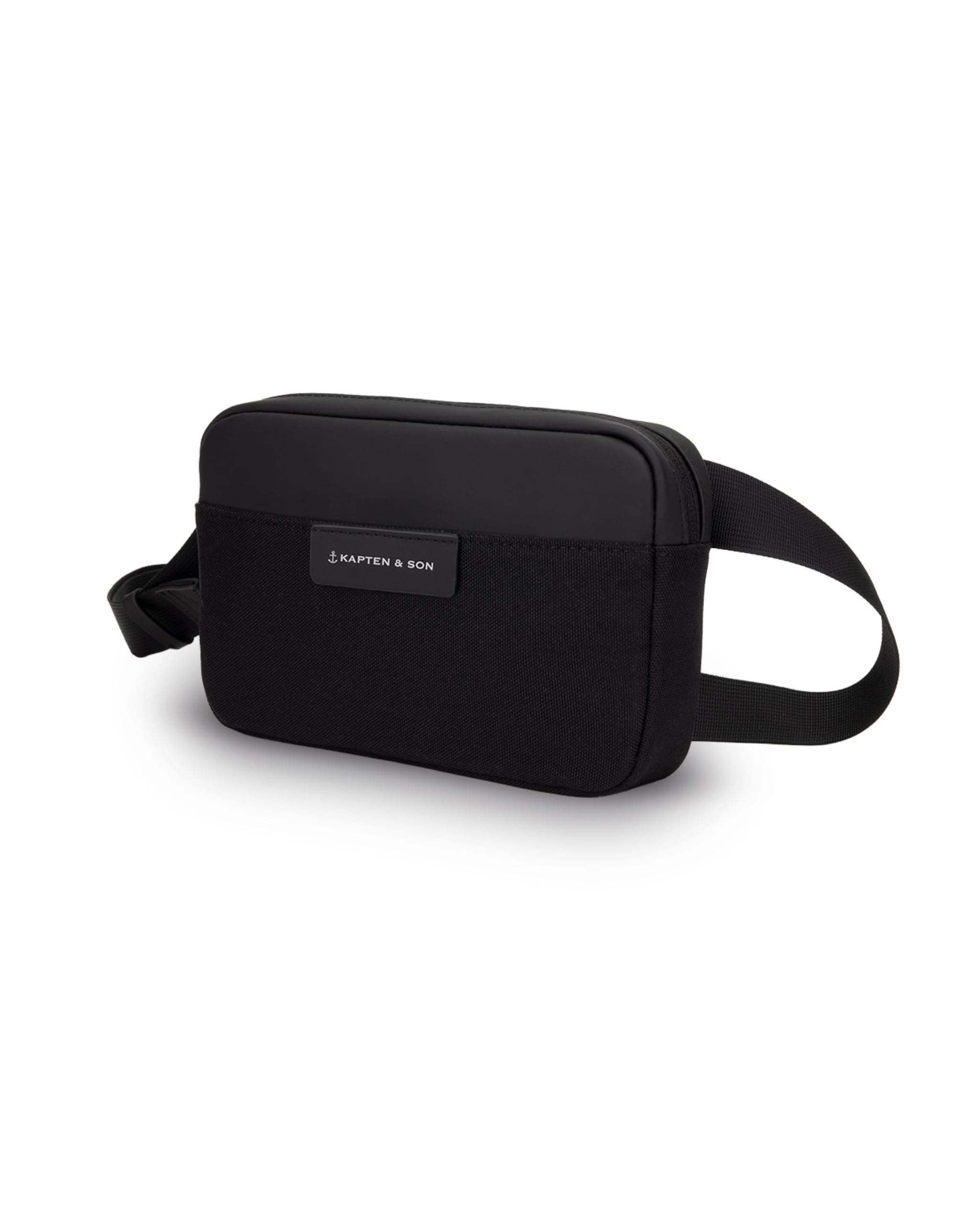 Kapten & Son Bauchtasche Bergen Crossbody All Black 0,8 L | Bauchtasche Damen & Herren | Handtasche Schwarz | Umhängetasche klein | ideal für Reisen, Alltag, City Angebot bei HelloDeals