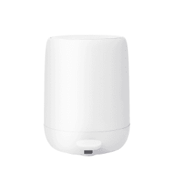 Blomus Kosmetikeimer -SONO- mit Soft-Close 3L | Treteimer in Weiß mit Pedal | Farbe White | Mülleimer Bad aus Kunststoff & Silikon | Herausnehmbarer Inneneimer | Ø20x25H cm Angebot bei HelloDeals