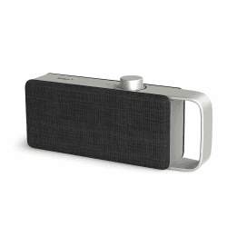 faller Oskar - TV Lautsprecher für Senioren; Sprachverstärker für Fernseher; Hörverstärker für Senioren; Kabellos Tragbare Soundbar; Einfache Bedienung; Fernseher Besser Hören Angebot bei HelloDeals