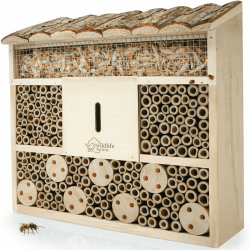 WILDLIFE HOME Bienenhotel Insektenhotel mit Rindendach I Unbehandelt, Bienenhaus aus Massiv-Holz für Bienen, Marienkäfer & Florfliegen, Insektenhaus I Nisthilfe Insektenhotel zum Aufhängen Wildbienen-Villa (Rindendach) Angebot bei HelloDeals