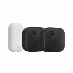 Zertifiziert und Generalüberholt Blink-Kamera Outdoor 4 | Kabellose intelligente HD-Sicherheitskamera, zwei Jahre Batterielaufzeit | 2-Kamera-System, enthaltenem Sync Module Core | IP65 Angebot bei HelloDeals
