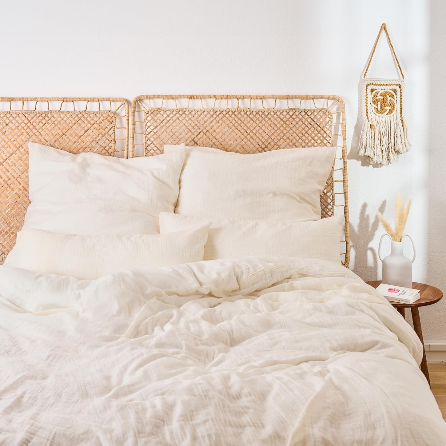 Blumtal Musselin Bettwäsche 200x220 cm + 2X 40x80 cm - Oeko-TEX zert. Bettwäsche Musselin aus 100% Baumwolle - extra weiches Bettwäsche-Set waschbar bei 40 °C - Sommerbettwäsche Beige Elfenbein 200x220cm 2x 40x80cm Angebot bei HelloDeals