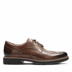 Clarks Batcombe Wing Herren Derby 43 EU Dark Tan Lea Angebot bei HelloDeals