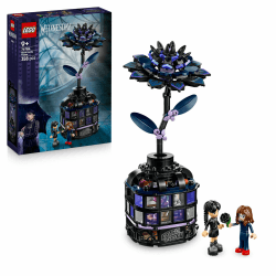 LEGO Wednesday Schwarze Dahlie Spielzeug - Spielset zum Bauen und Ausstellen mit 2 Minifiguren & Zubehör - Modellbau - Kinder Geschenk für Mädchen, Jungen & Fans der TV-Serie ab 9 Jahren - 76784 Angebot bei HelloDeals