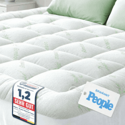 Matratzen Topper für himmlischen Komfort – Ultraweicher, atmungsaktiver und kühlender Matratzenschoner aus Bambusviskose – 140 x 200 cm, Tiefe Taschenpassform Green 140x200 Angebot bei HelloDeals
