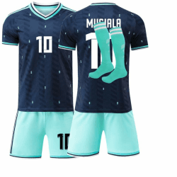 WM 2026 Fußball Trikot Kinder und Erwachsene Fußball Trikots, Deutschland Heim Auswärts Fussball Trikot Set, Fussballtrikot Jungen Herren Football T-shirt, Short und Socken Football Kostüm C10 10-11 Jahre Angebot bei HelloDeals