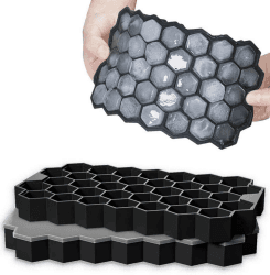Eiswürfelform aus Silikon, 2er Pack 37-Fach Eiswuerfel Form, Stapelbar Eiswürfelbehälter Mit Deckel, Gekühlte Getränke, Whisky und Cocktails, LFGB Zertifiziert und BPA Frei Schwarz Angebot bei HelloDeals