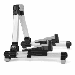 AROMA Gitarrenständer Boden Faltbar mit A-Rahmen, Verstellbar und Tragbar aus Aluminium für Akustik-, Klassik und E Gitarren Angebot bei HelloDeals