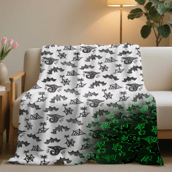 Kuscheldecke Kinder Einhorn/Dinosaurier/Weltraum Decke, kuscheldecke leuchtet im Dunkeln, warme Decke Flauschige Geschenke für Jungs mädchen Sofa Kinderdecke (Fledermaus, 150x200cm) Fledermaus 150x200cm Angebot bei HelloDeals