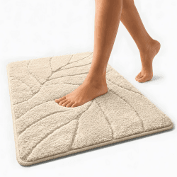 Floordirekt Badteppich - extra flauschig & schnelltrocknend - Badezimmerteppich mit rutschhemmender Rückseite - Badematte Duschvorleger (Maris) (Ivory, 80 x 150 cm) Ivory 80 x 150 cm (Rechteckig) Angebot bei HelloDeals