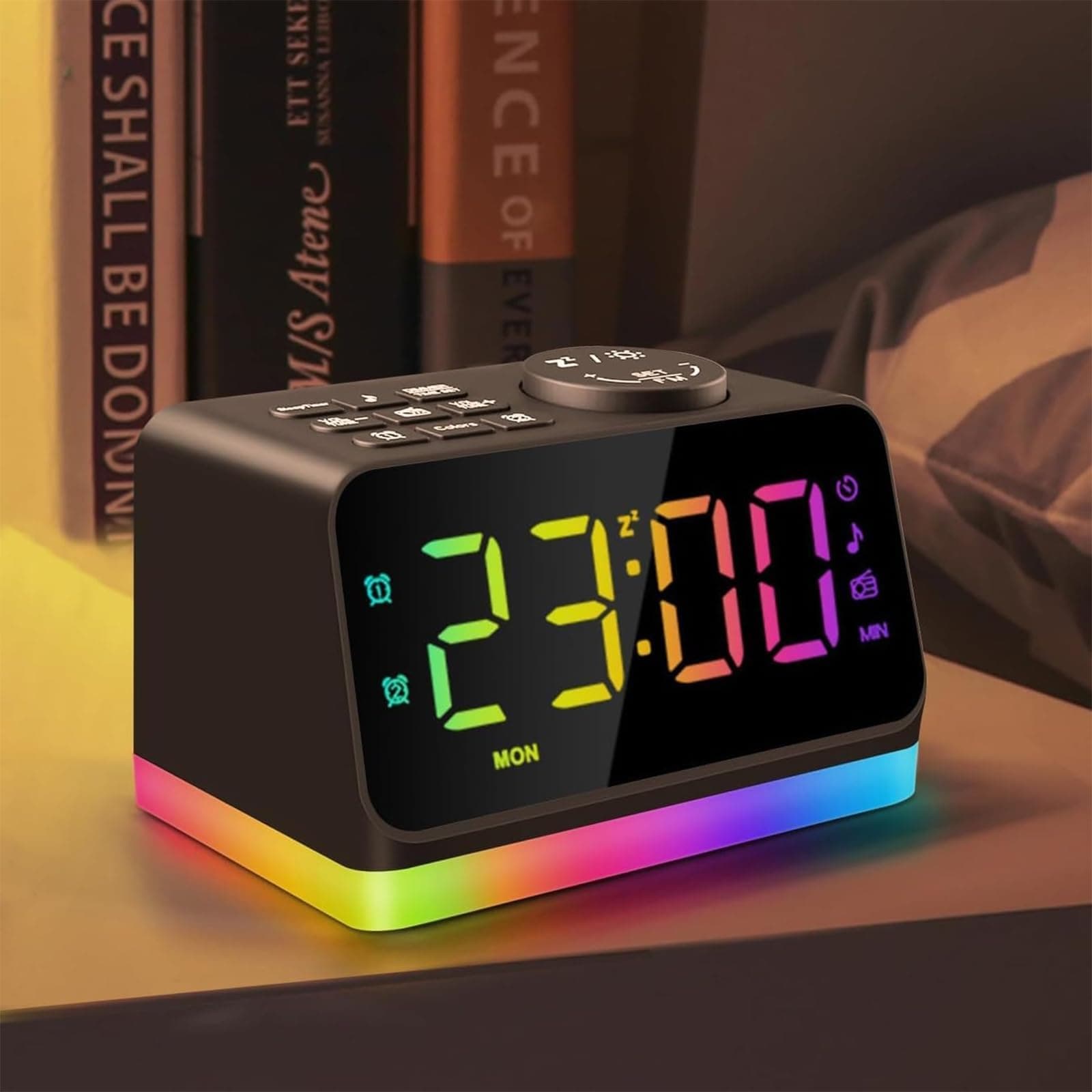 Digitaler Radiowecker für das Schlafzimmer – 8-farbiges Nachtlicht (0-100% dimmbar), Doppelalarm mit 7 Wecktönen, flexibler Schlaf-Timer (10-480 Min), 2 USB-Ladeanschlüsse, zuverlässiger Netzbetrieb Schwarz Angebot bei HelloDeals