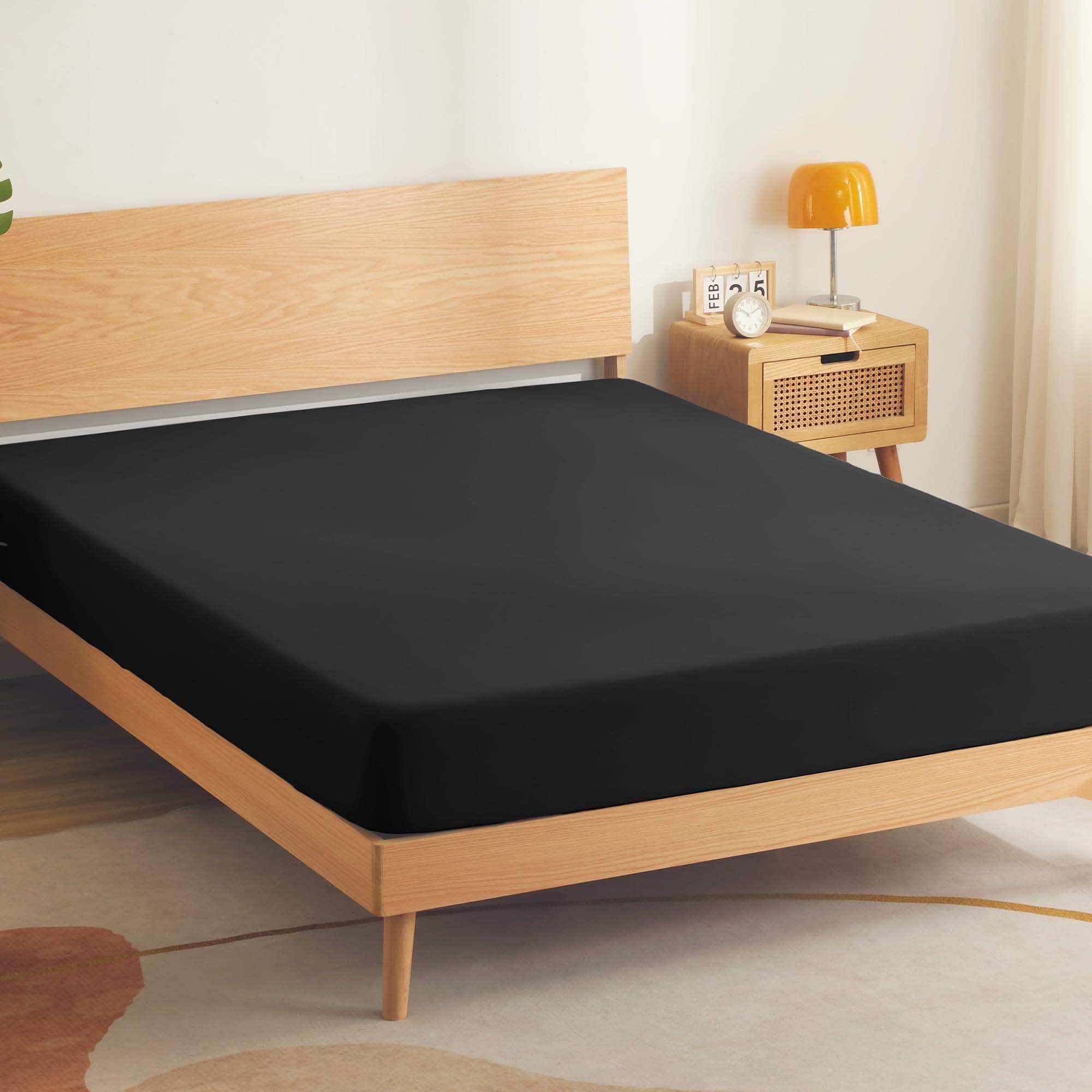SONIVE Spannbettlaken Atmungsaktives Bettlaken für Boxspringbett Topper bis 30 cm,Gebürstete Jersey Polyester,Weich,rutschfest,Schwarz,160x200cm Black 160*200 Angebot bei HelloDeals