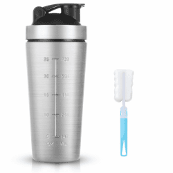 AOOWU Edelstahl Protein Shaker, 900 ml Shaker Eiweiß Sport Fitness mit Skala & Mixball & Schaumstoffbürste, Shakers - BPA Free/Leak Proof/Langlebiger/Geruchsneutraler, für Eiweiß, Diät, Fitness Shakes Angebot bei HelloDeals