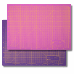 Schneidematte Violett Pink 90x120cm 3-lagig Schneidematte A0 selbstheilend - Bastelunterlage - Schneideunterlage - Schnittmatte - Schreibtischunterlage - Unterlage Schreibtisch Nähen Violett Pink 120L x 90B cm Angebot bei HelloDeals