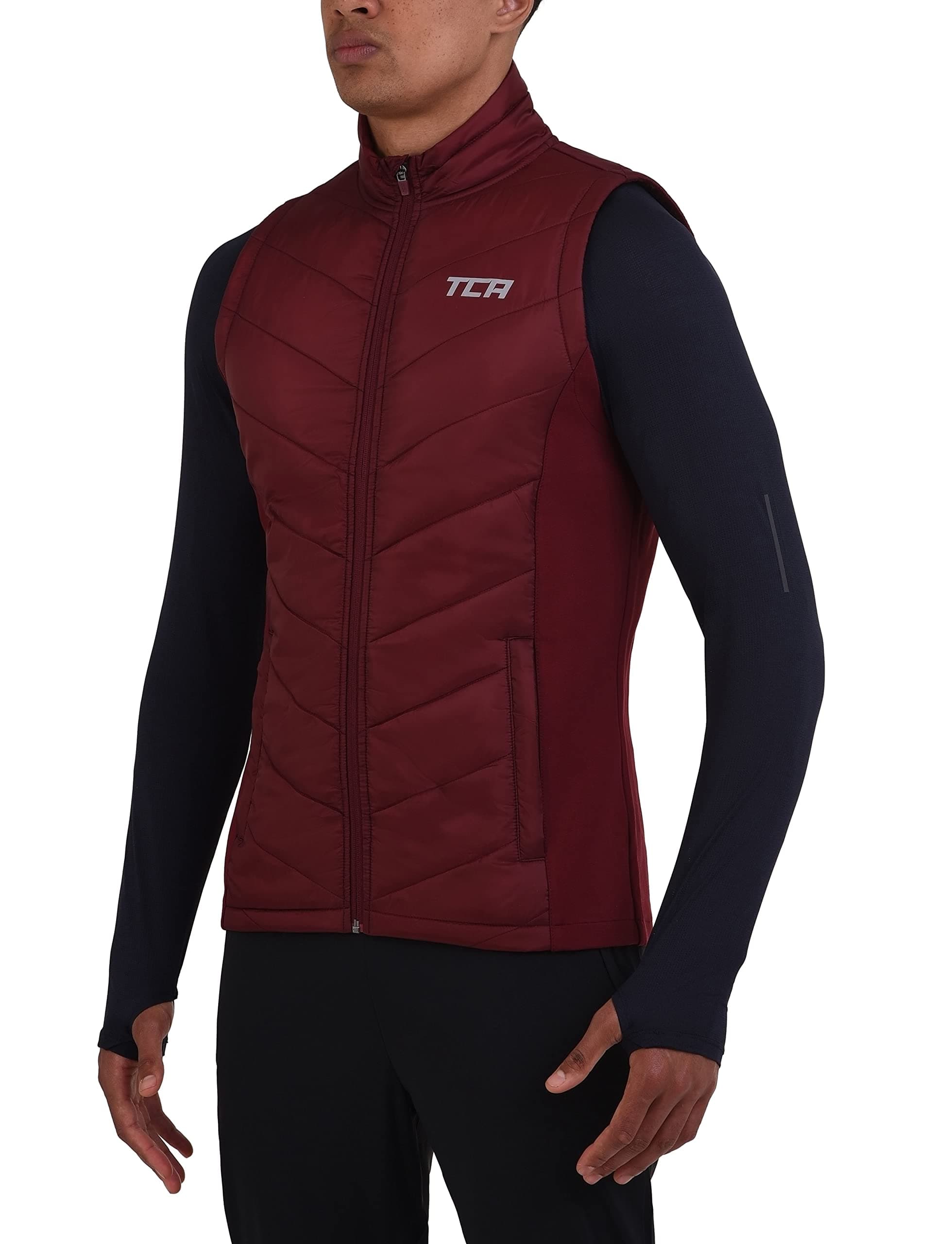 TCA Herren Excel Runner Leichte und gepolsterte Weste mit Reißverschlusstaschen XL Cabernet Angebot bei HelloDeals