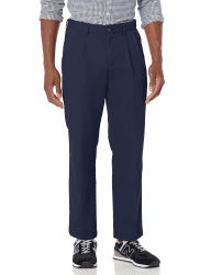 Amazon Essentials Herren Knitterfreie Chinohose mit klassischer Passform und Bügelfalte (erhältlich in Big & Tall) 34W / 29L Marineblau Angebot bei HelloDeals
