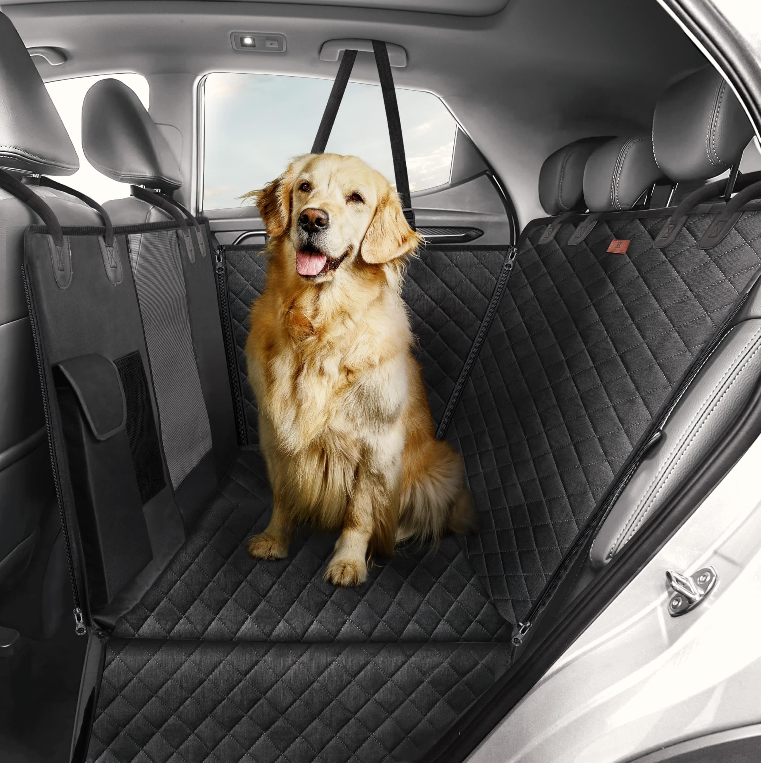 HELDENWERK® Autoschondecke Hund Rücksitz wasserdicht & Kratzfest universal | Hundedecke für Auto Rückbank inkl. Seitenschutz & Sichtfenster, Rutschfeste Unterseite, Einfache Montage, Mittig teilbar Angebot bei HelloDeals