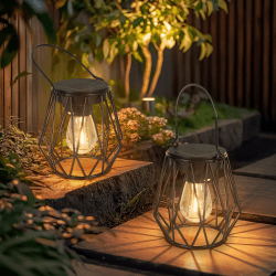 Ketom Solarlampen für Außen Hängend, Solar Hängelampe Outdoor Vintage | Solarlaterne für Außen Stehend Metall, IP65 Wasserdicht, mit LED-Glühbirne und Haken, für Draußen Garten, Diamant, 2 Stück Schwarz Diamant Angebot bei HelloDeals